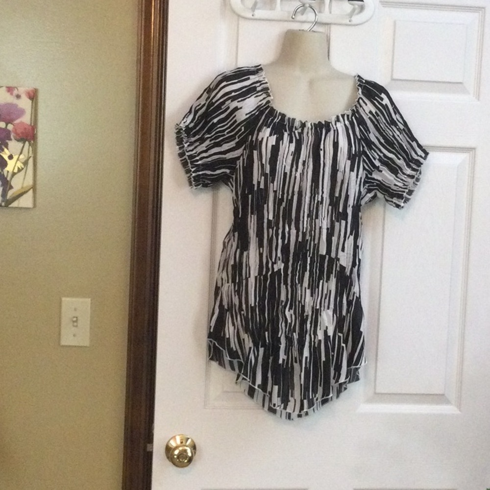 Jennifer Lloyd Top